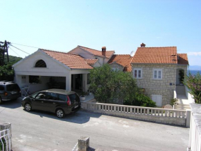 Apartments with WiFi Postira, Brac - 11428
